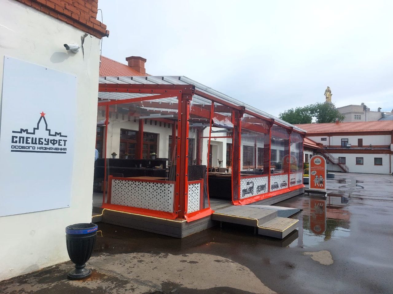 ПВХ шторы для летней террасы кафе в Разумном